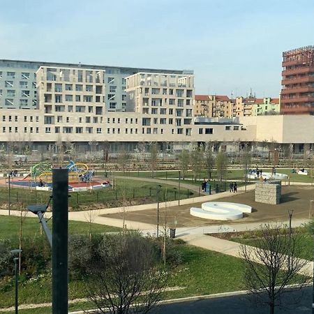 Confortevole Bilocale In Largo Marinai D'Italia Milan Bagian luar foto